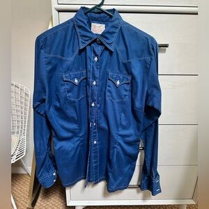 Women’s fitted Blue Denim western Shirt